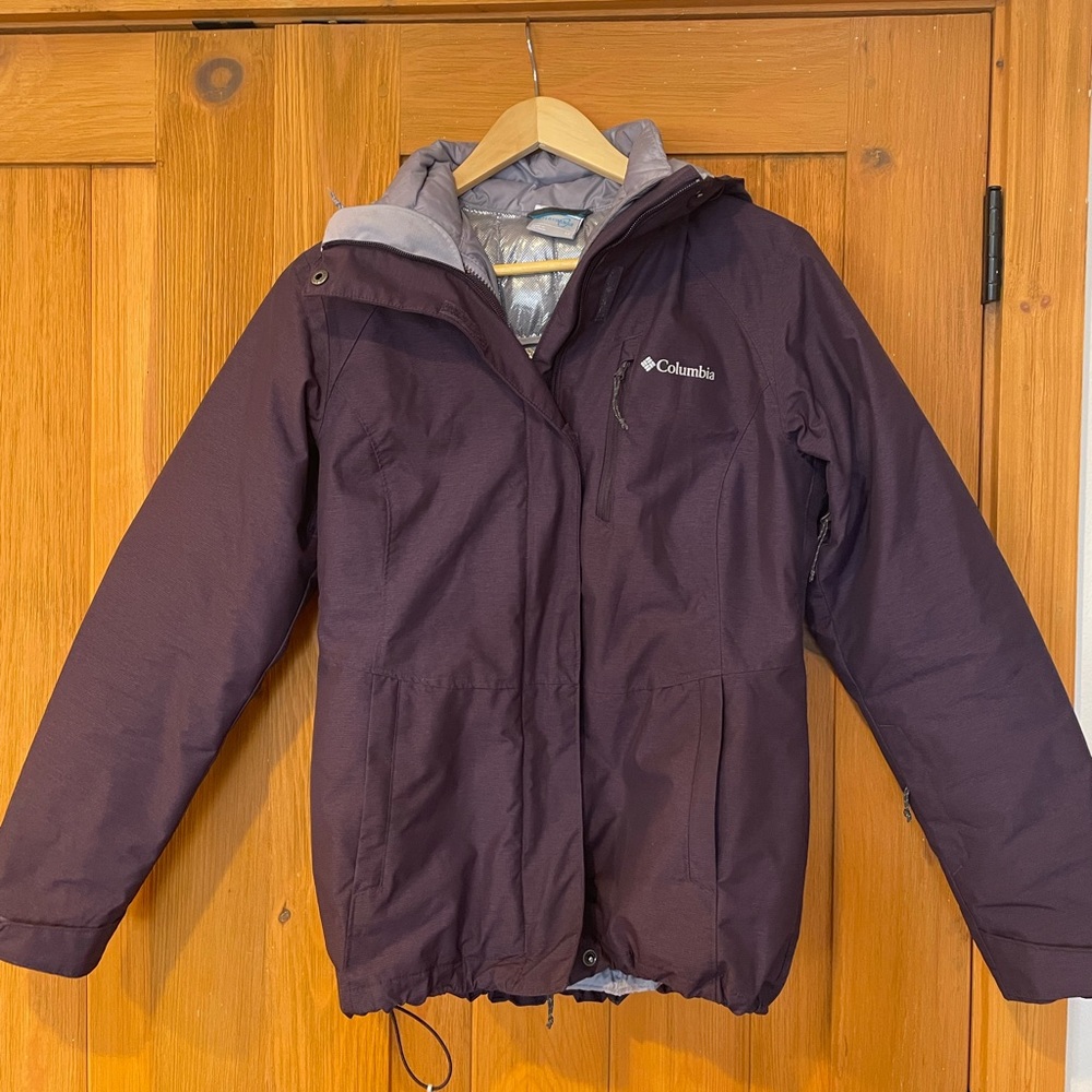 Columbia Women's Purple Ski Jacket